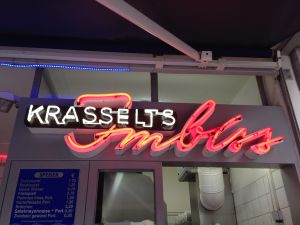 Kult-Currywurst bei Krasselts …